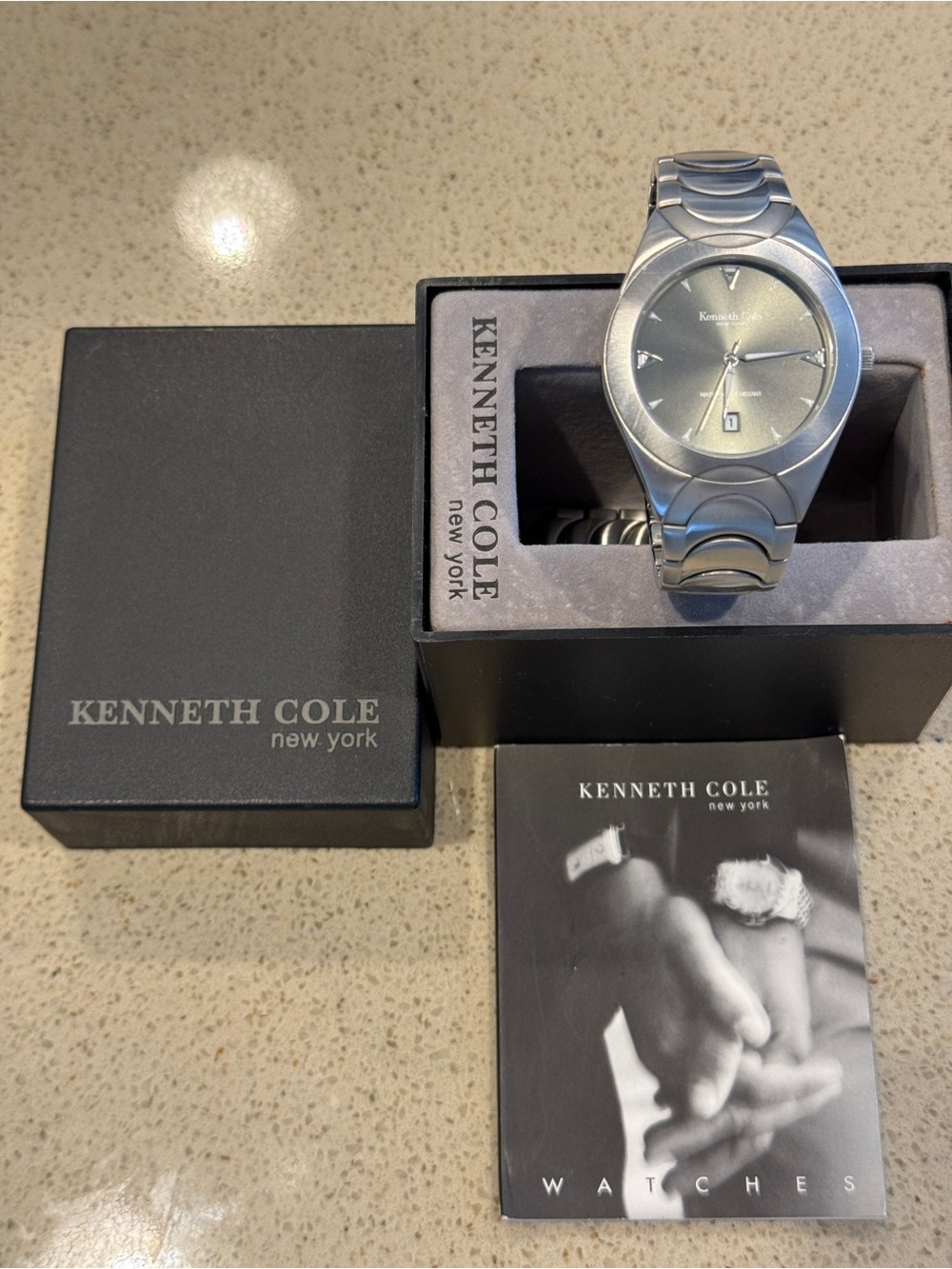 Kenneth Cole Men's Silver-Tone Stainless Steel Bracelet Watch